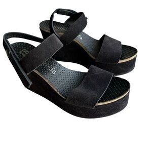 Pedro Garcia Sandals Black Suede Wedges